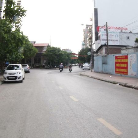 Cosy Star Apartment And Motel Hai Phong Bagian luar foto